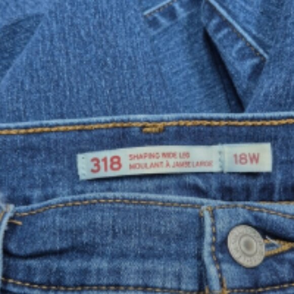 Levi's Women's Wide Leg Shaping 318 Blue Jeans Size 18W - Picture 8 of 13